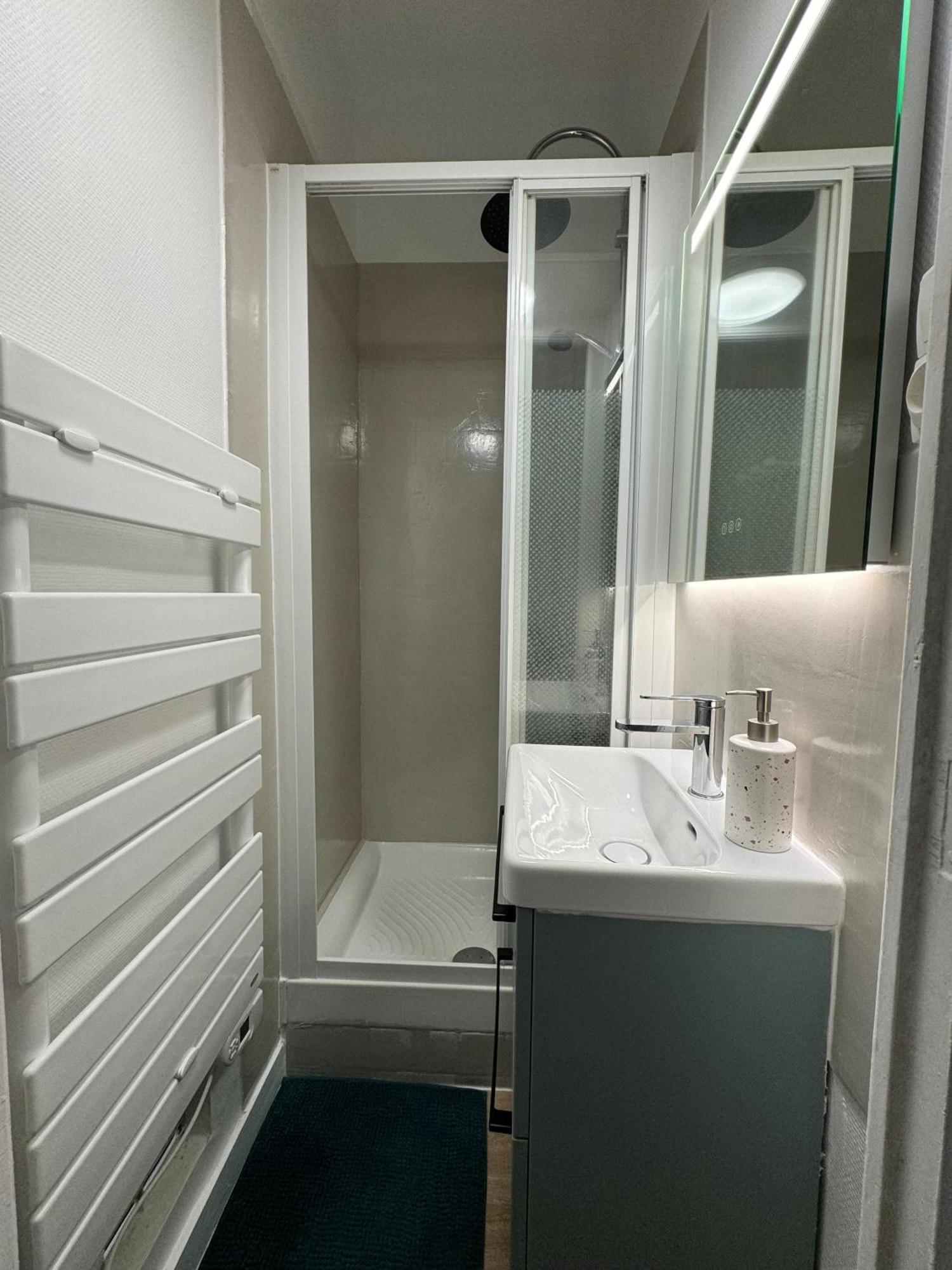 Apartamento L'Escale Rennes Exterior foto